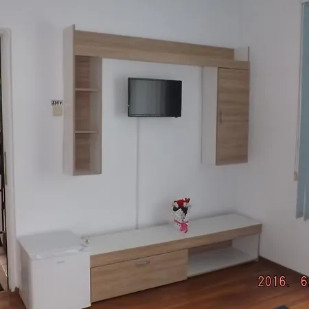 Casa Veronique 南埃福列